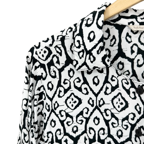 SOFT SURROUNDINGS Tunic Blouse Button Long Sleeve Black White 38291 Shirt - Picture 5 of 9